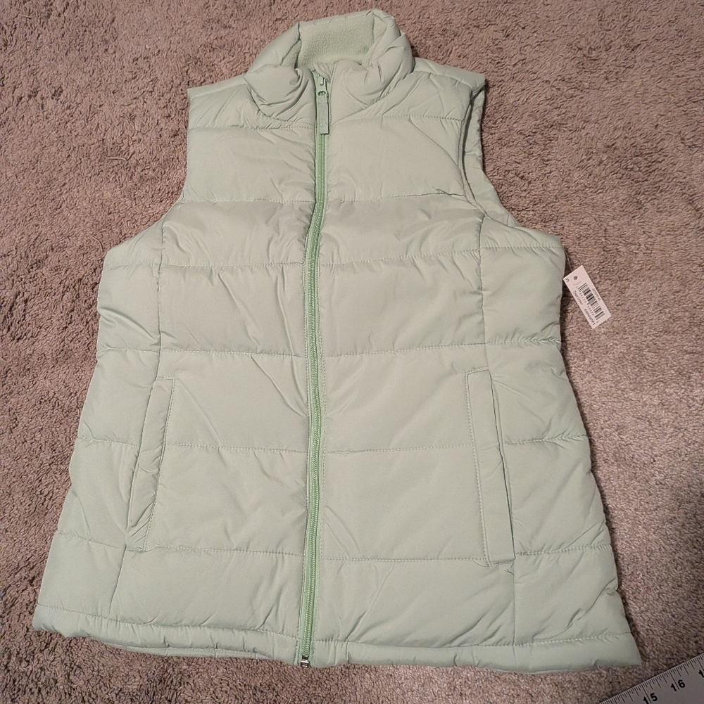 Sage Green Puffer Vest Amazon Essentials New Nwt XS